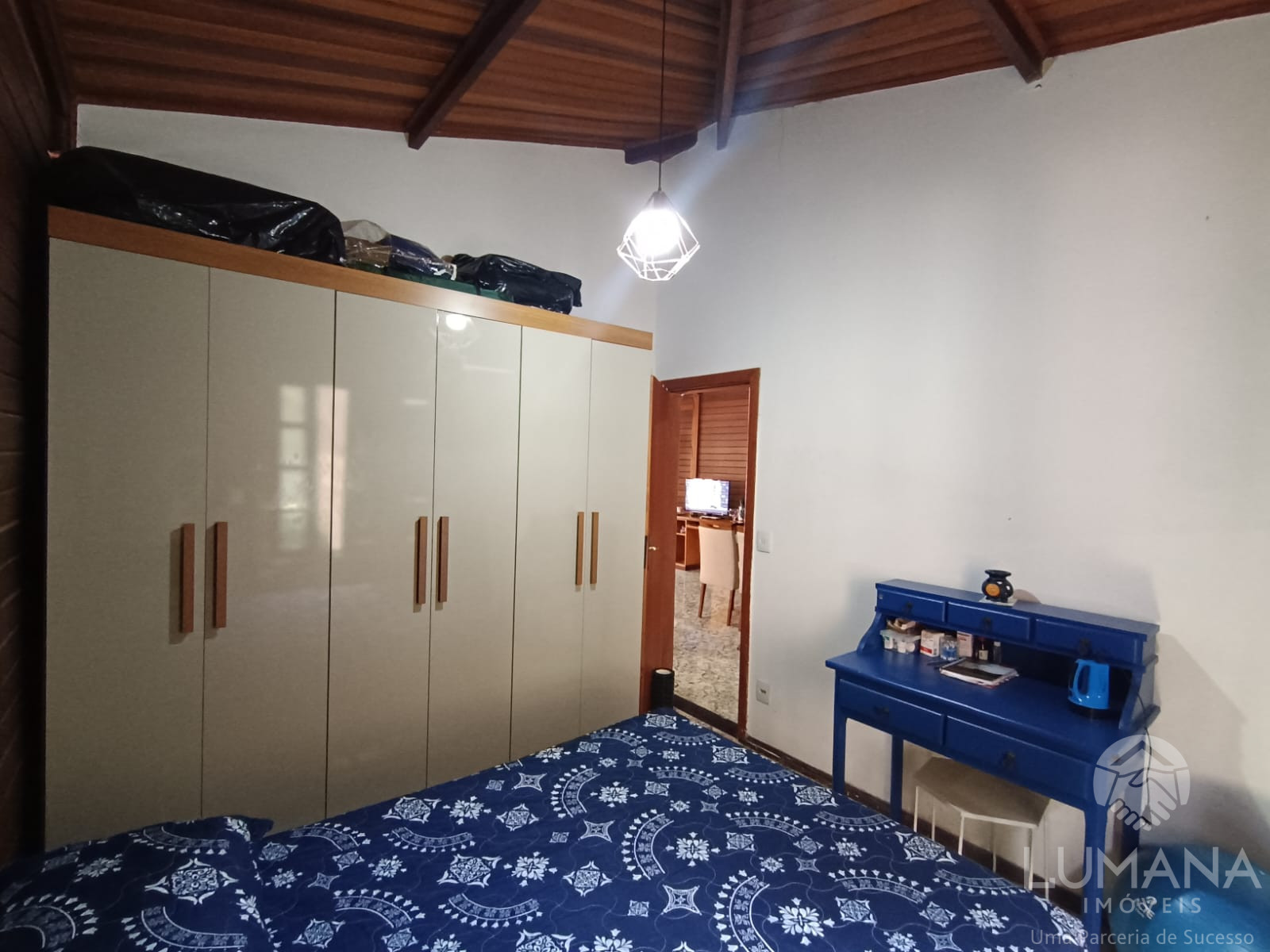 Casa em condomínio