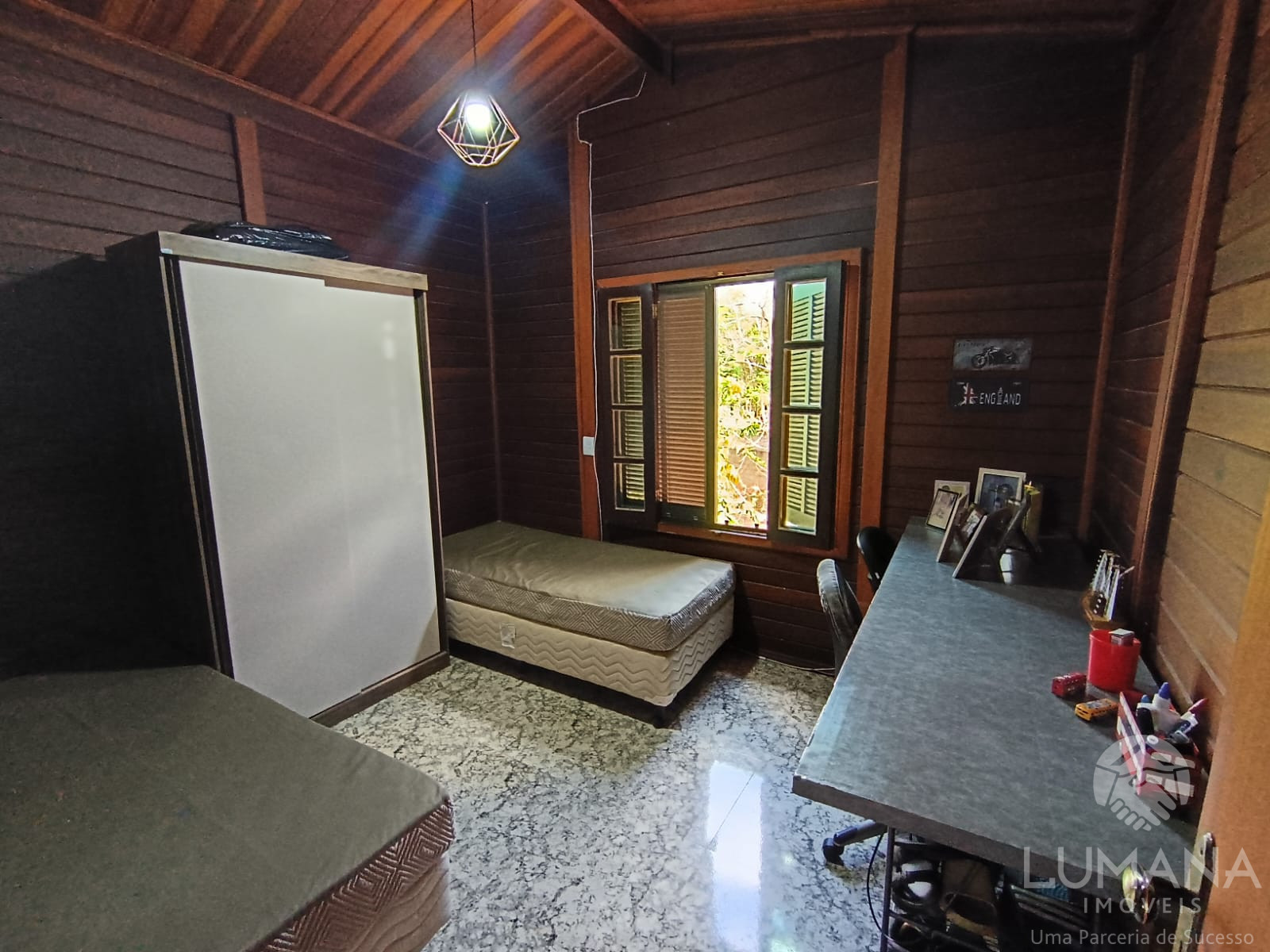 Casa em condomínio