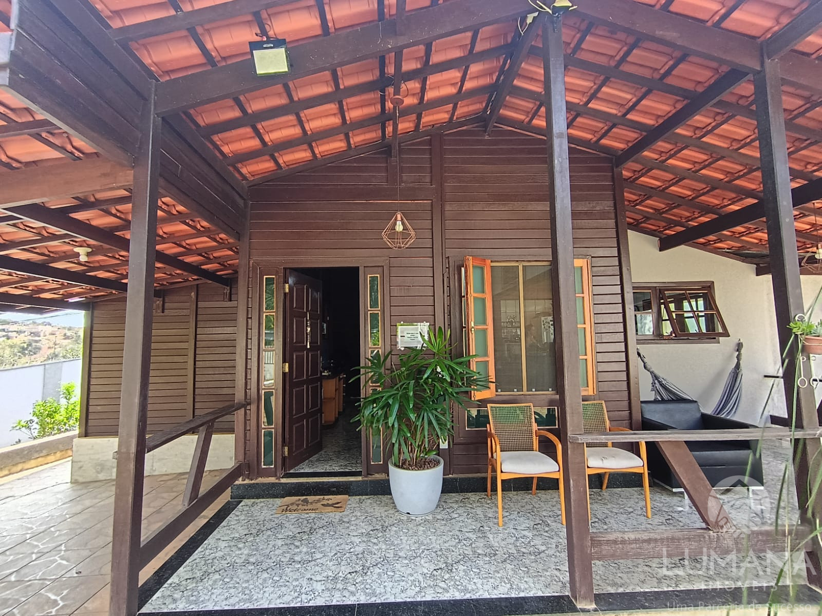 Casa em condomínio