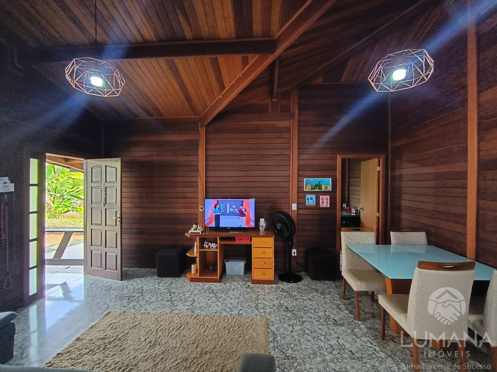 Casa em condomínio
