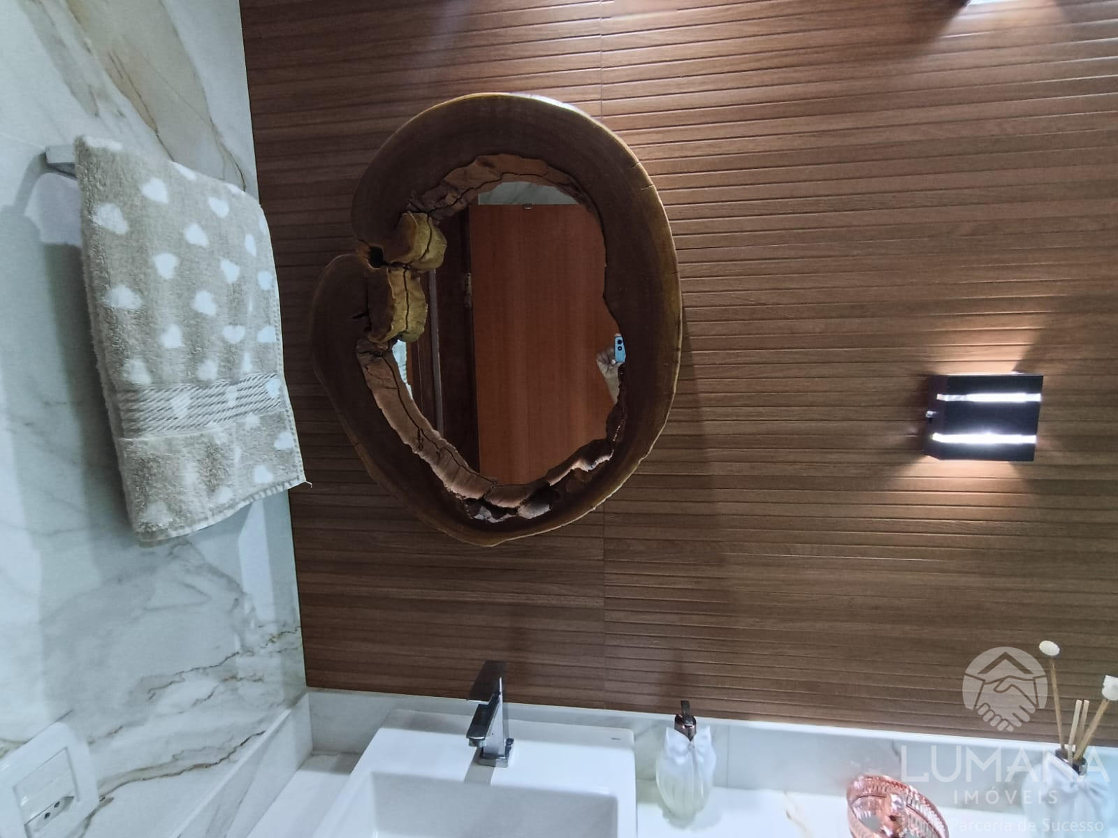 Casa em condomínio