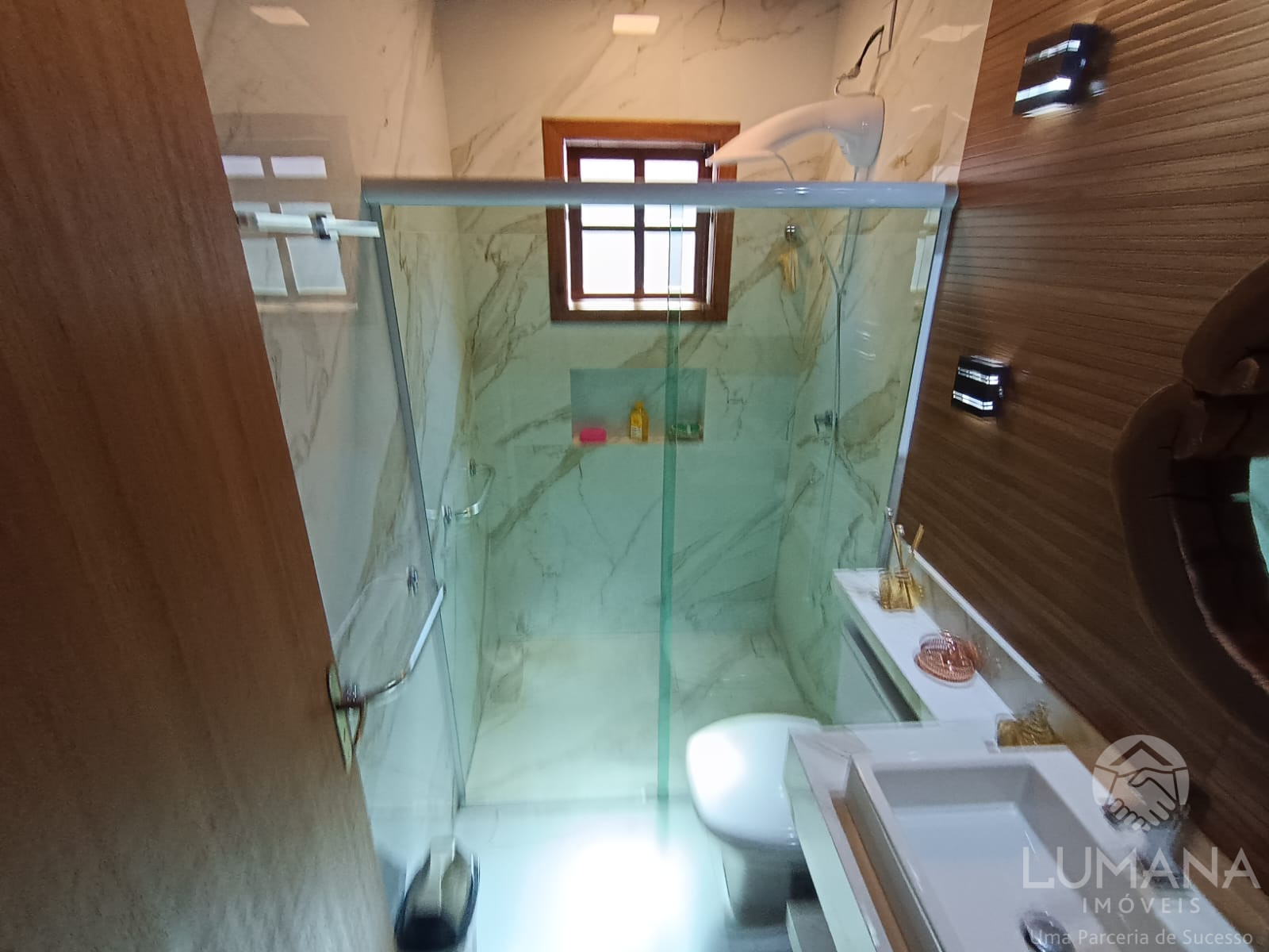 Casa em condomínio