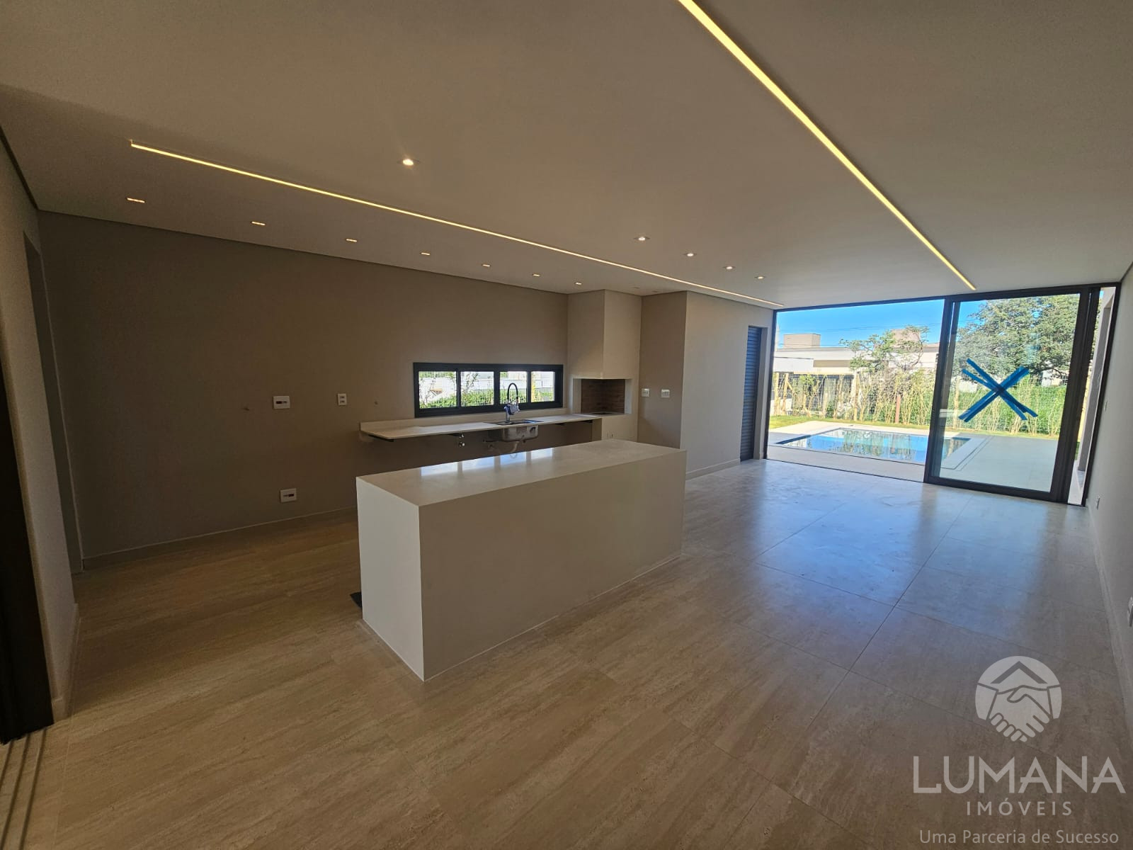 Casa Linear em Condomínio