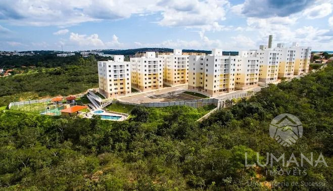Apartamento em Condomínio