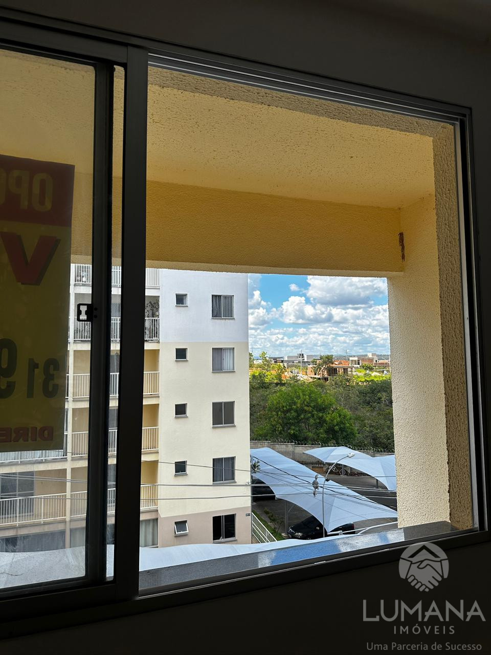 Apartamento em Condomínio