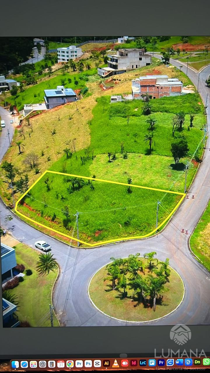 Lote em condomínio