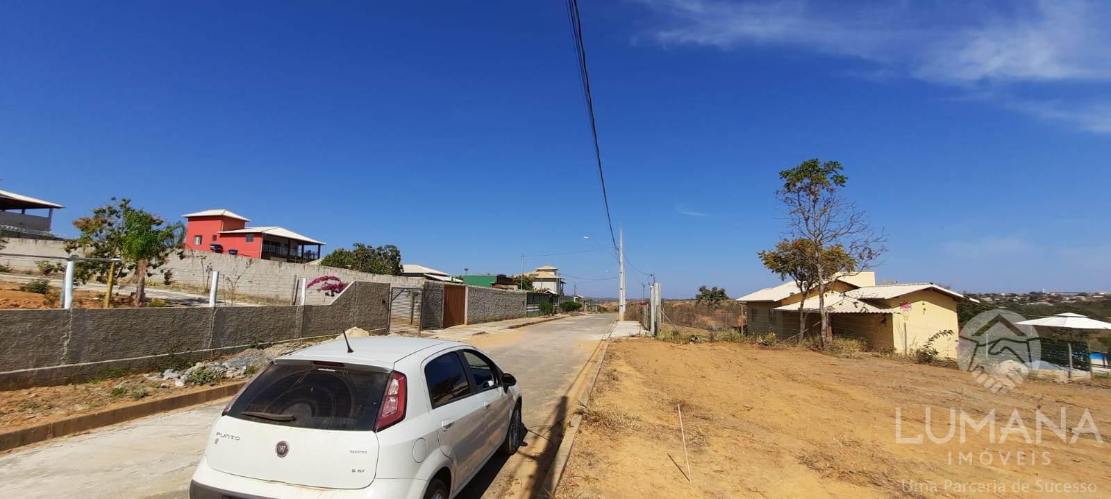 Lote 1.000m²  Quintas do Almeida