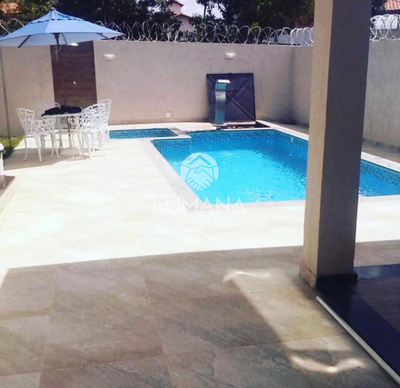 CASA MODERNA NO BAIRRO JOÁ