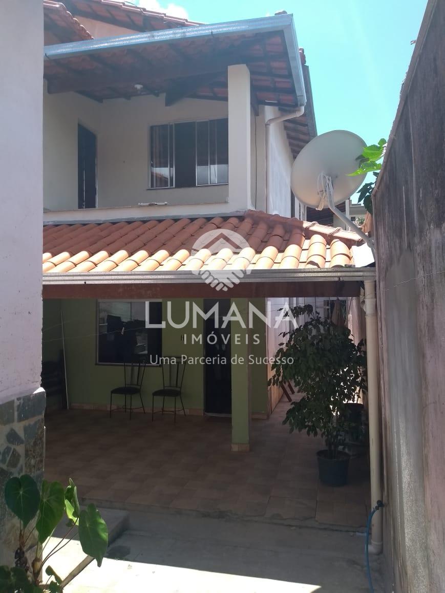 CASA NO CENTRO DA CIDADE