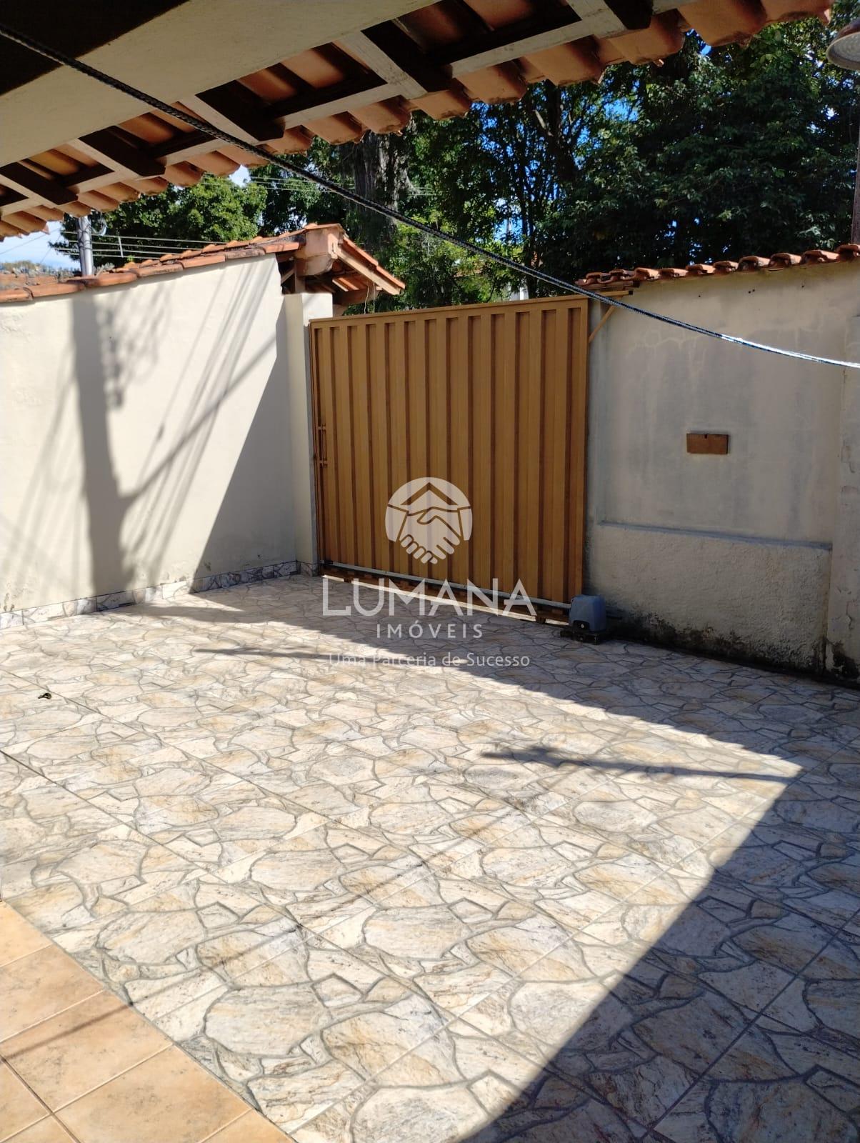 CASA NO CENTRO DA CIDADE