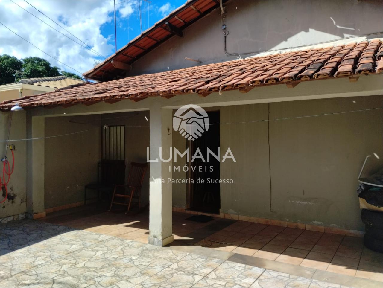 CASA NO CENTRO DA CIDADE