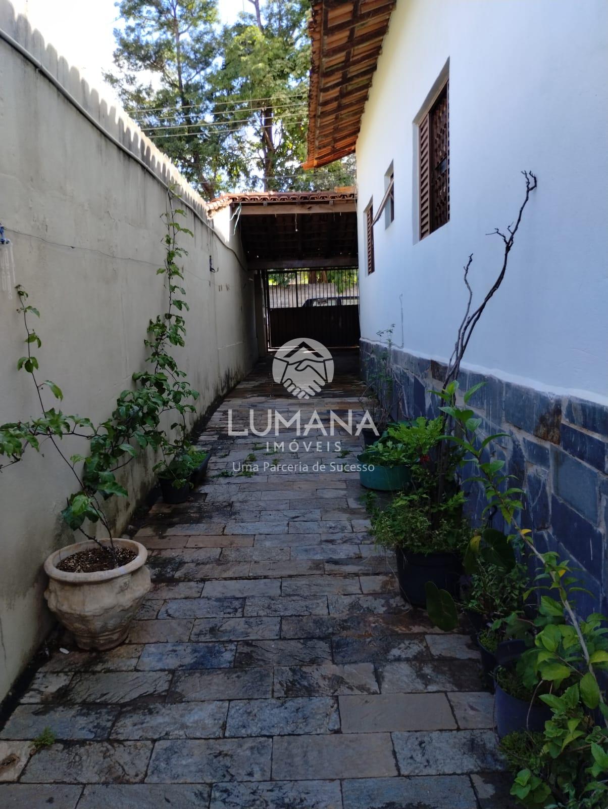 CASA NO CENTRO DA CIDADE — foto 18 — Centro, Lagoa Santa, MG