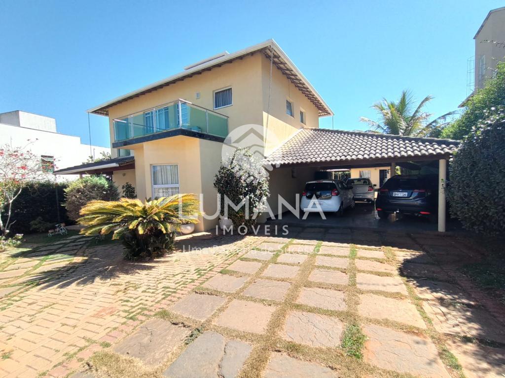 CONDOMÍNIO BOUGAINVILLE